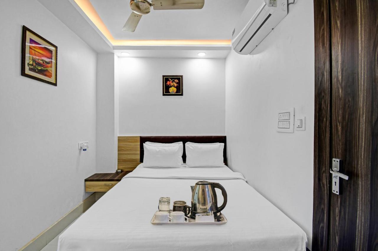 Oyo Townhouse 779 Gods County Otel Tarapith Dış mekan fotoğraf