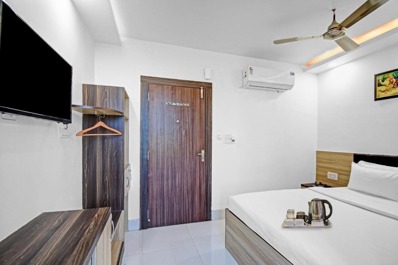 Oyo Townhouse 779 Gods County Otel Tarapith Dış mekan fotoğraf