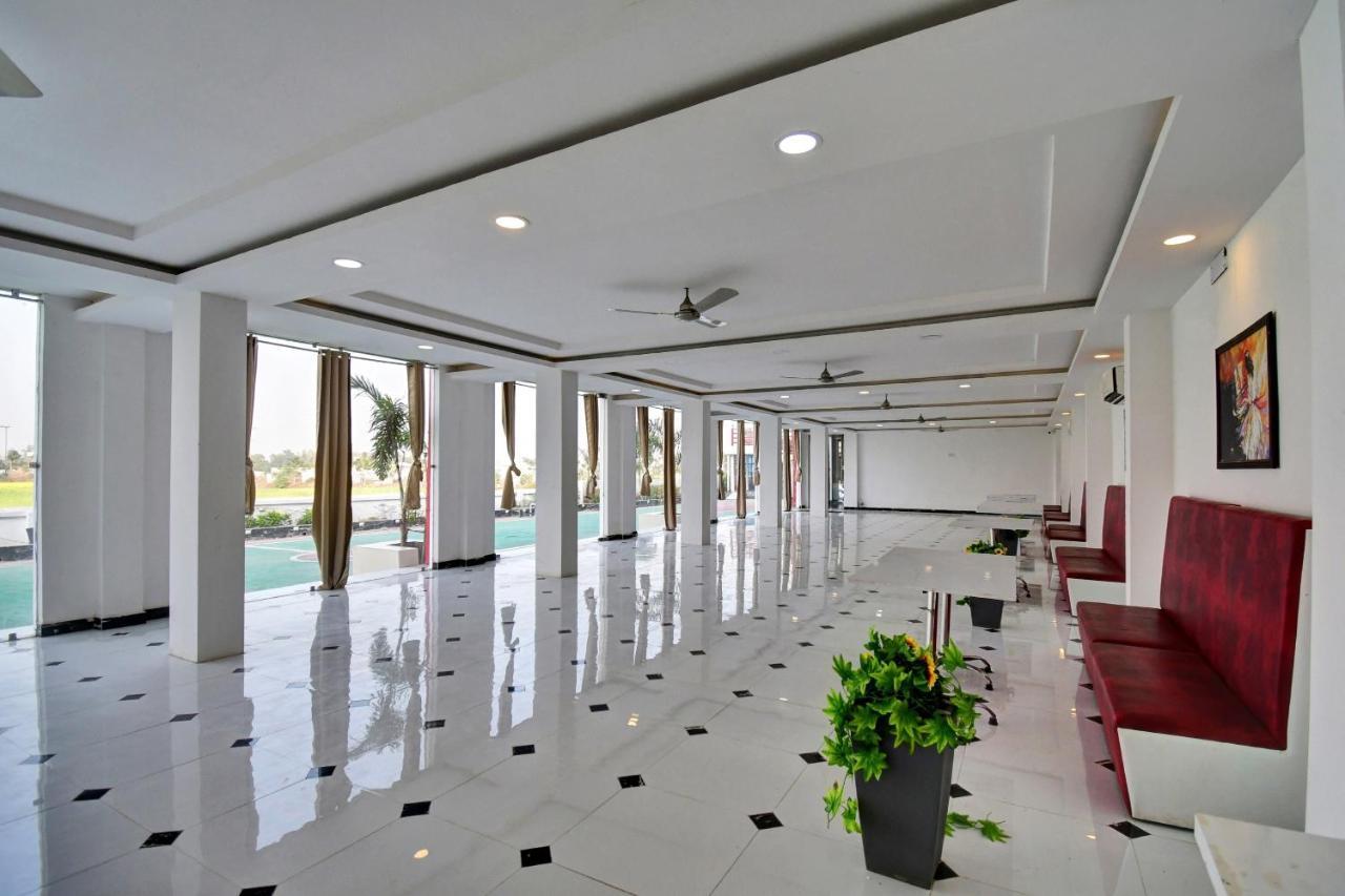 Oyo Townhouse 779 Gods County Otel Tarapith Dış mekan fotoğraf