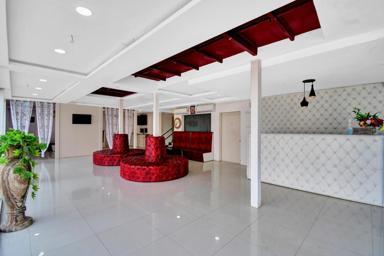 Oyo Townhouse 779 Gods County Otel Tarapith Dış mekan fotoğraf