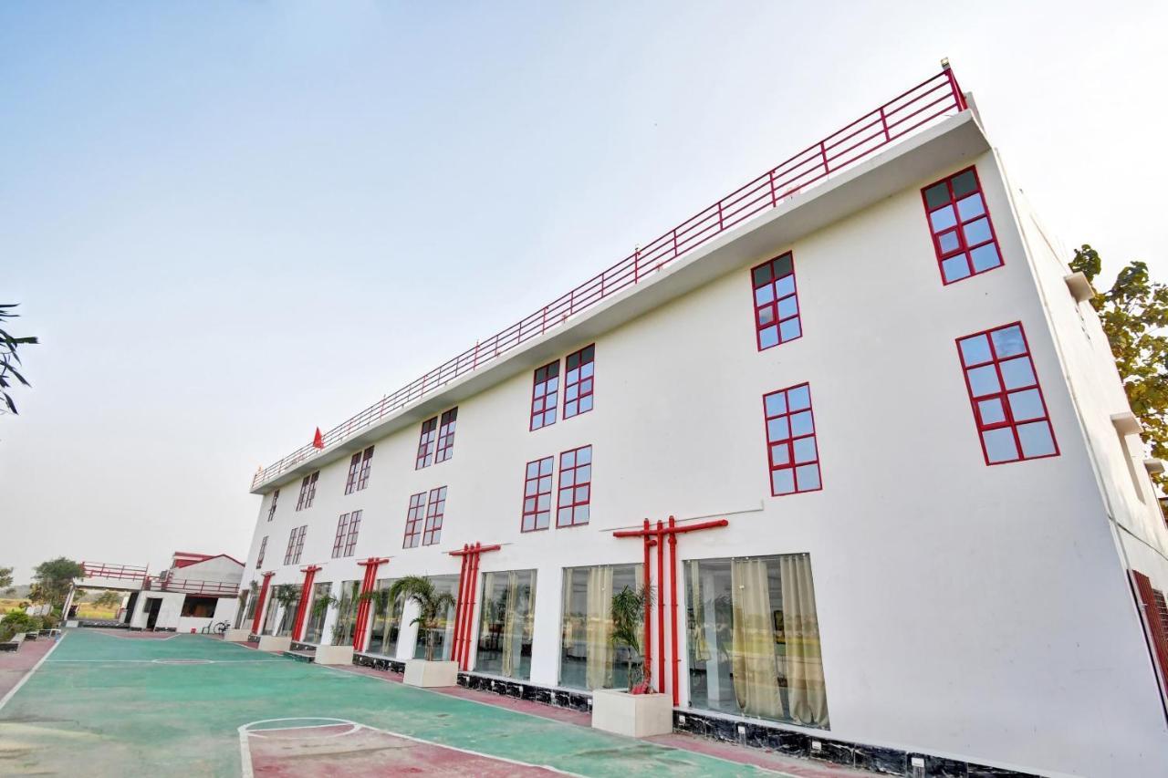 Oyo Townhouse 779 Gods County Otel Tarapith Dış mekan fotoğraf