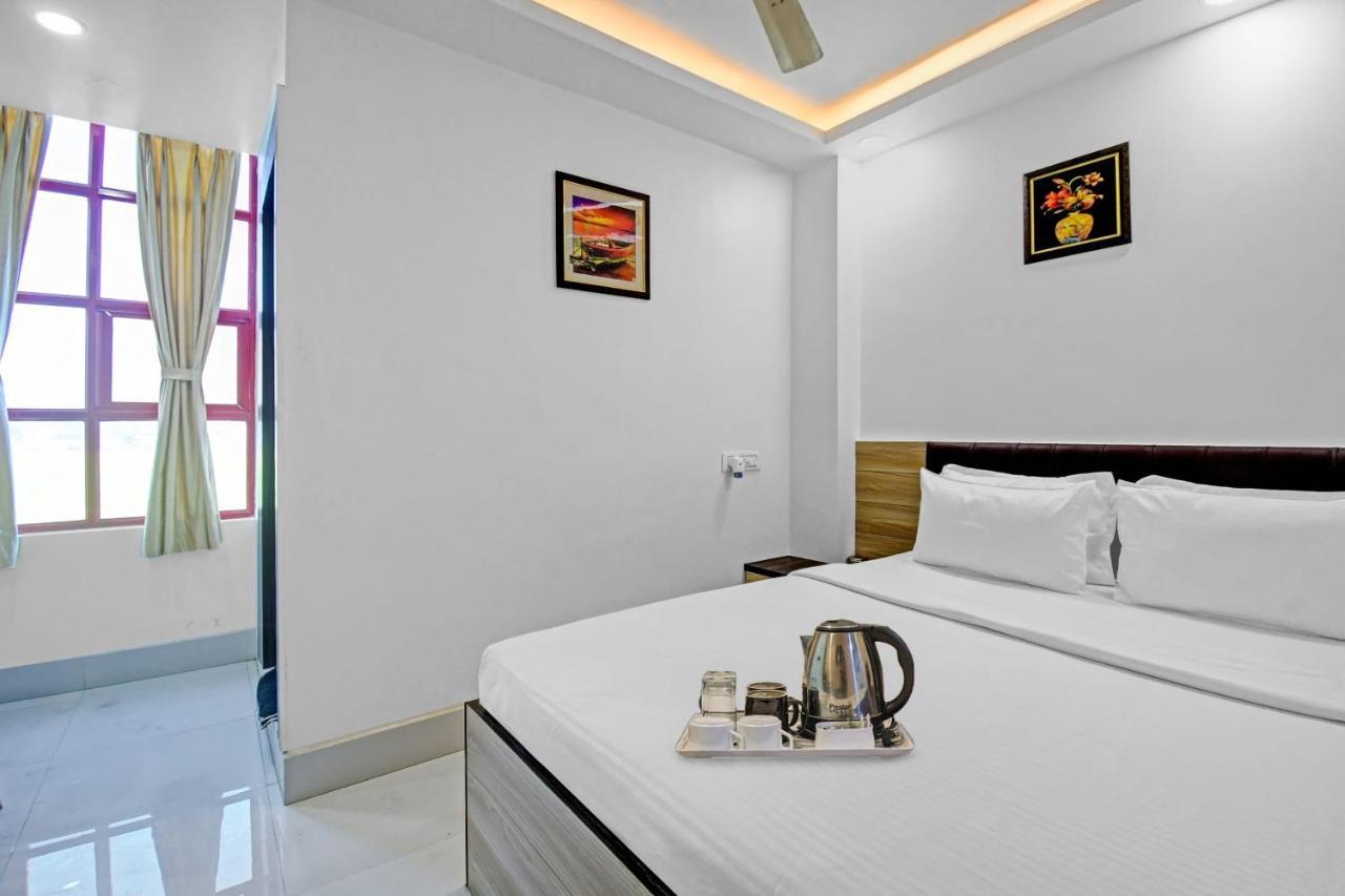 Oyo Townhouse 779 Gods County Otel Tarapith Dış mekan fotoğraf