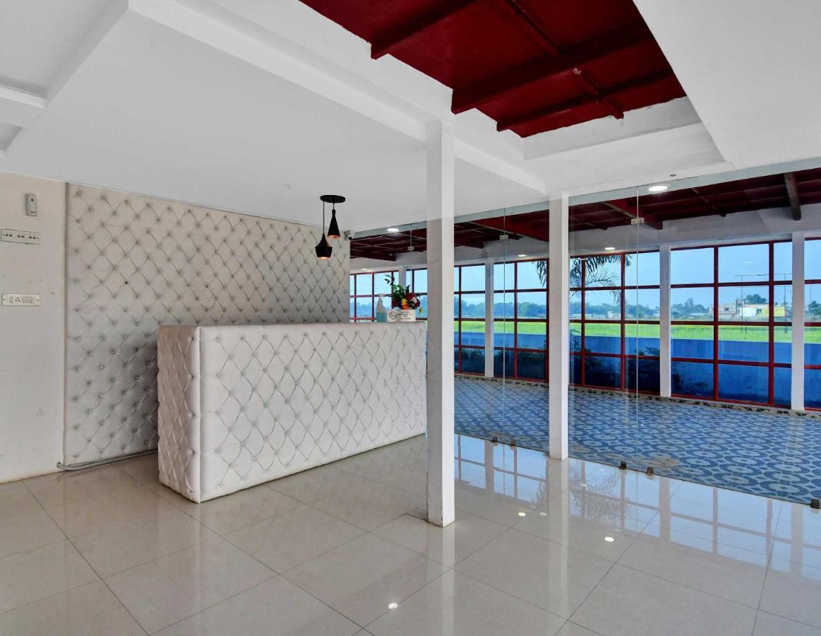 Oyo Townhouse 779 Gods County Otel Tarapith Dış mekan fotoğraf
