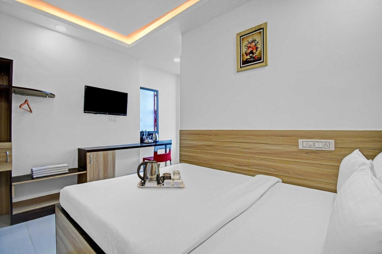 Oyo Townhouse 779 Gods County Otel Tarapith Dış mekan fotoğraf