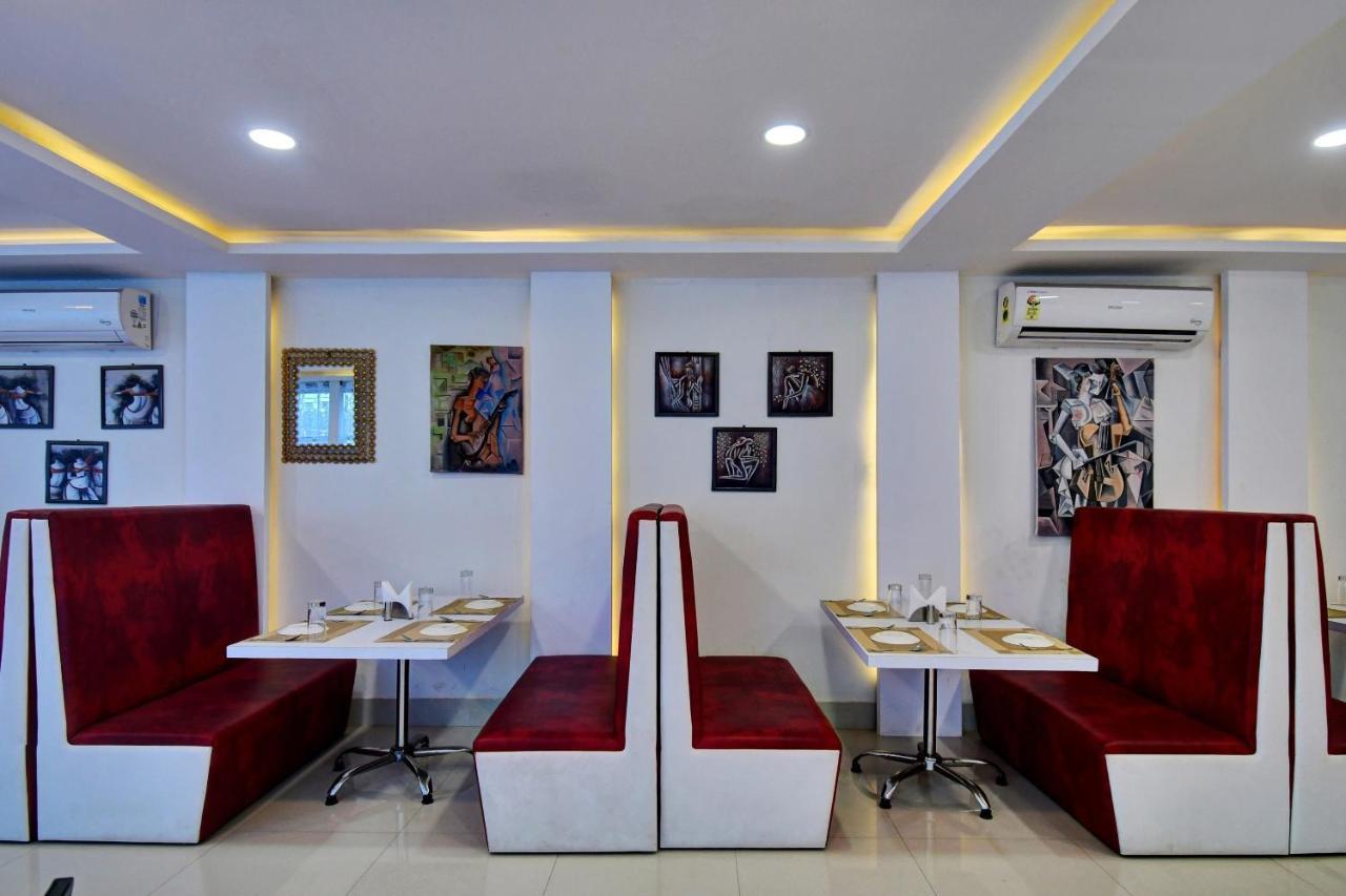 Oyo Townhouse 779 Gods County Otel Tarapith Dış mekan fotoğraf